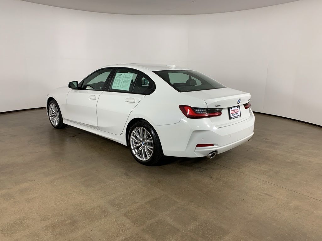 2023 BMW 3 Series 330i - Photo 14