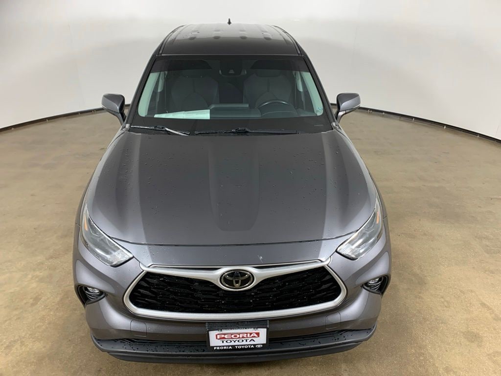 Used 2022 Toyota Highlander LE SUV