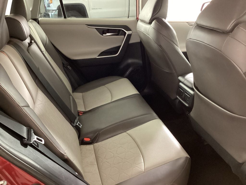 2020 Toyota RAV4 Adventure - Photo 20