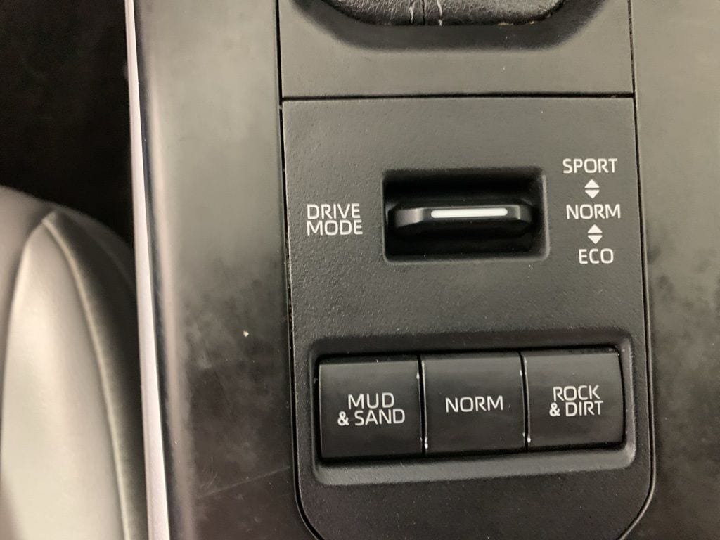 2023 Toyota Highlander XLE - Photo 29