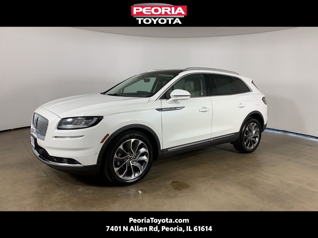 2022 Lincoln Nautilus Reserve AWD's photo