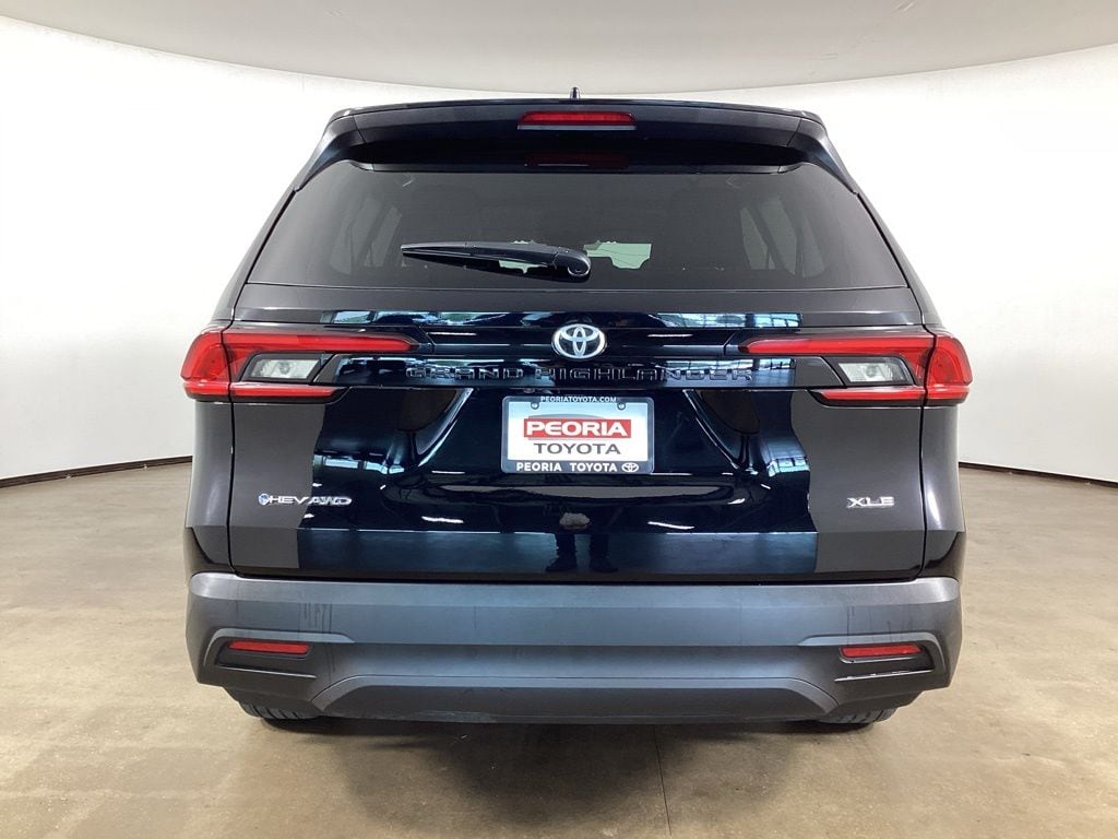 2025 Toyota Grand Highlander XLE - Photo 8