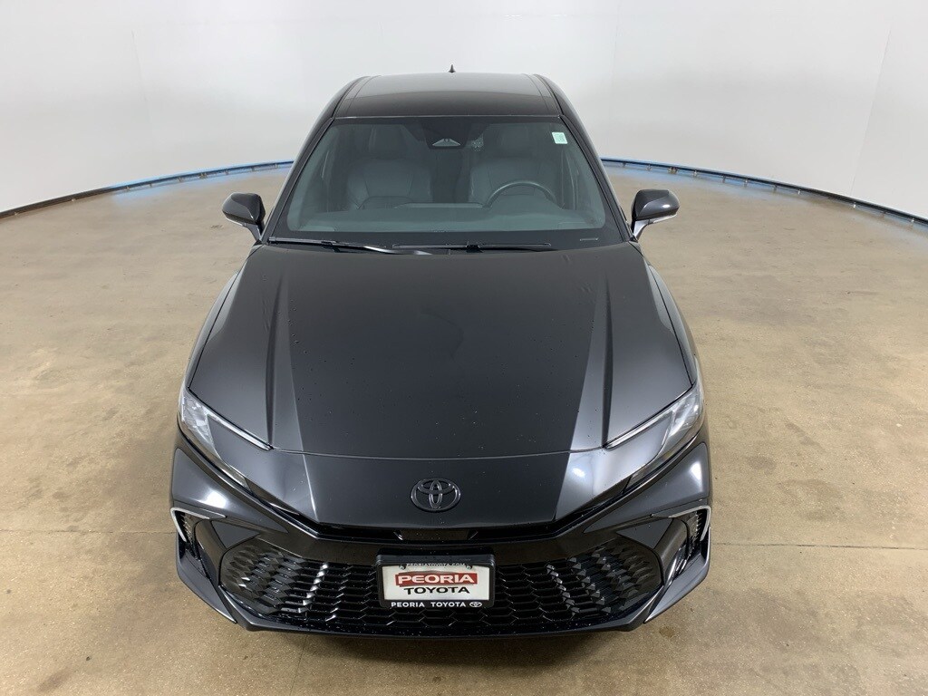 2025 Toyota Camry XSE Hybrid photo 3
