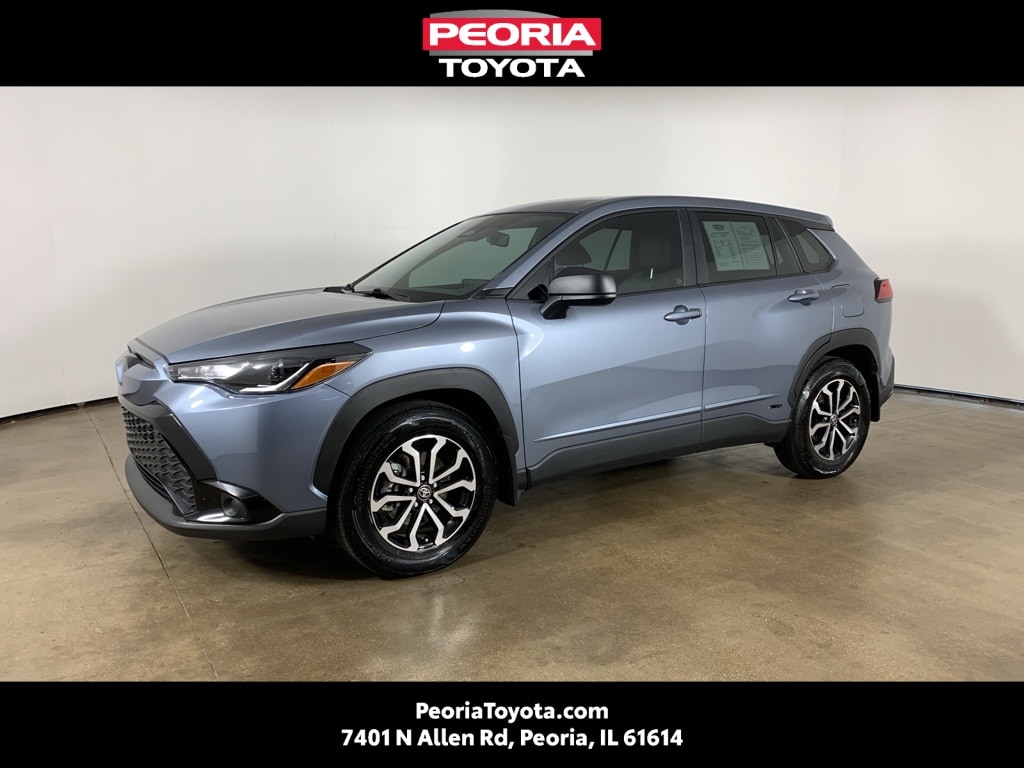 2024 Toyota Corolla Cross S's photo