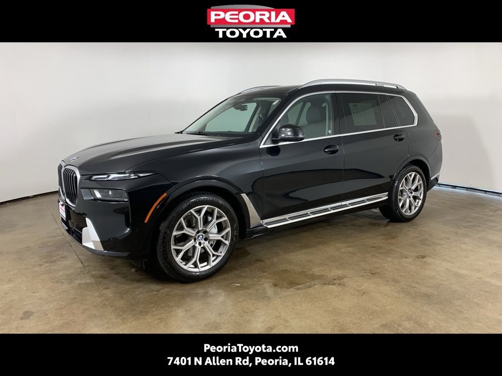 2025 BMW X7 xDrive40i's photo