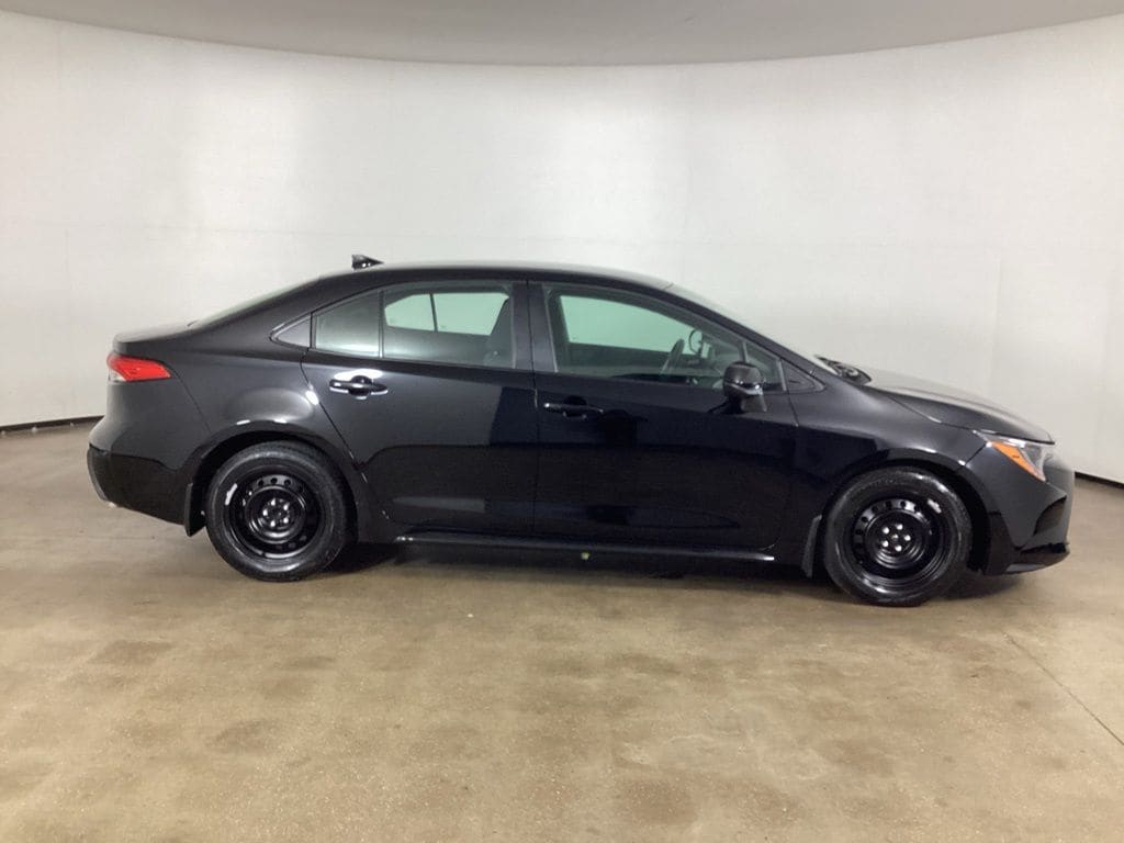 Used 2025 Toyota Corolla LE Sedan