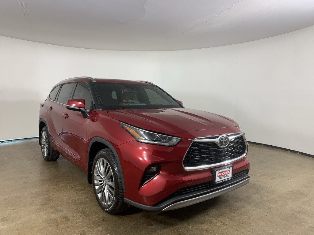 2022 Toyota Highlander Platinum photo 4
