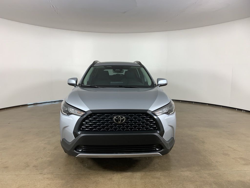 Used 2024 Toyota Corolla Cross LE SUV