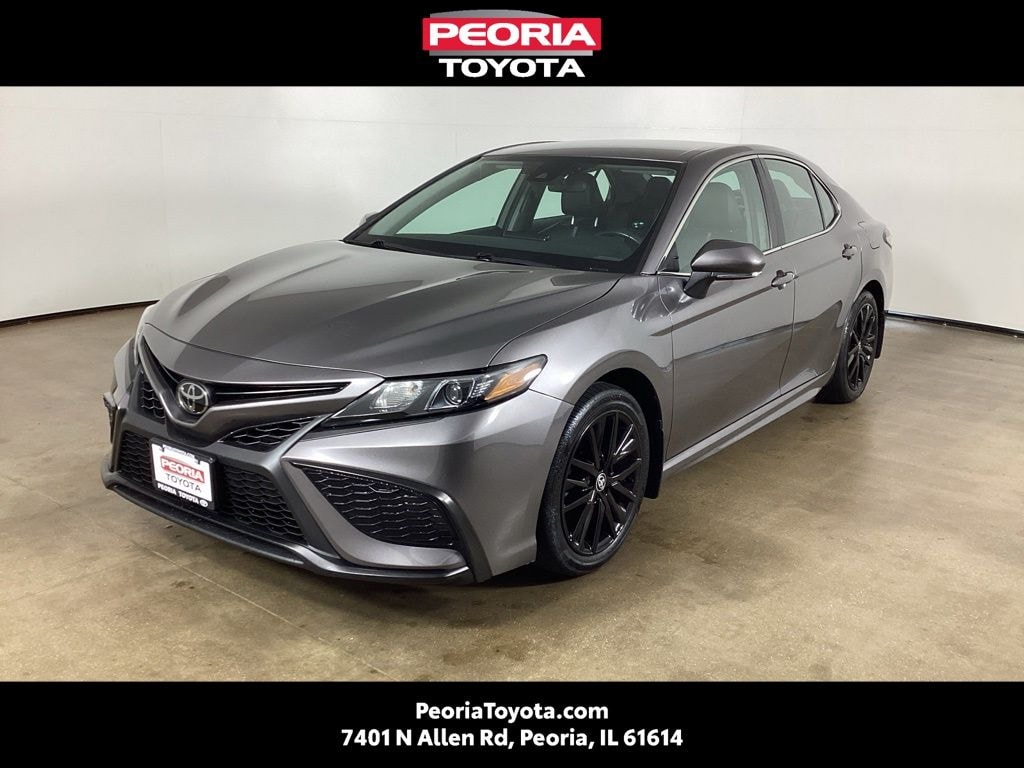 Used 2023 Toyota Camry SE Sedan