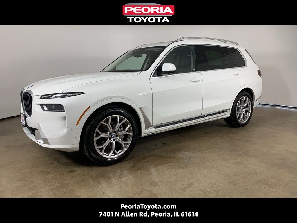 2025 BMW X7 xDrive40i's photo