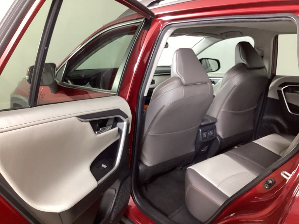 2020 Toyota RAV4 Adventure - Photo 21