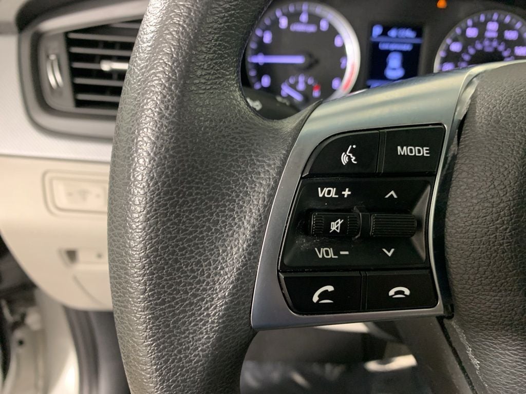 2019 Hyundai Sonata Eco - Photo 19