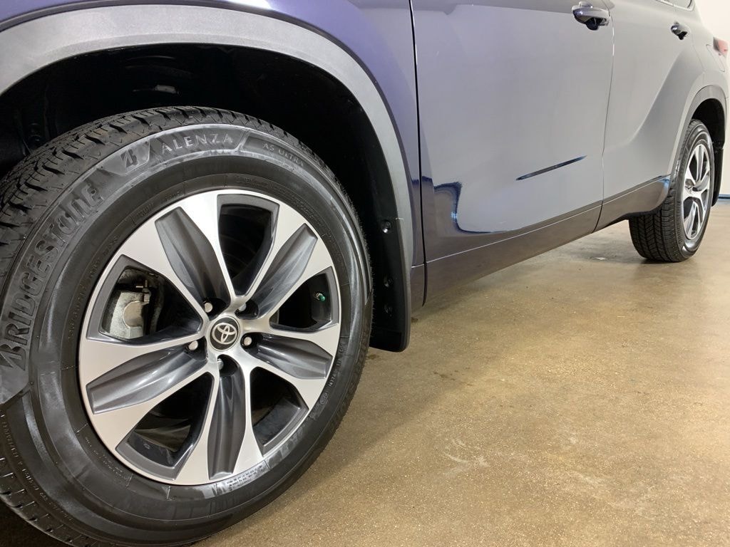 Used 2023 Toyota Highlander XLE SUV