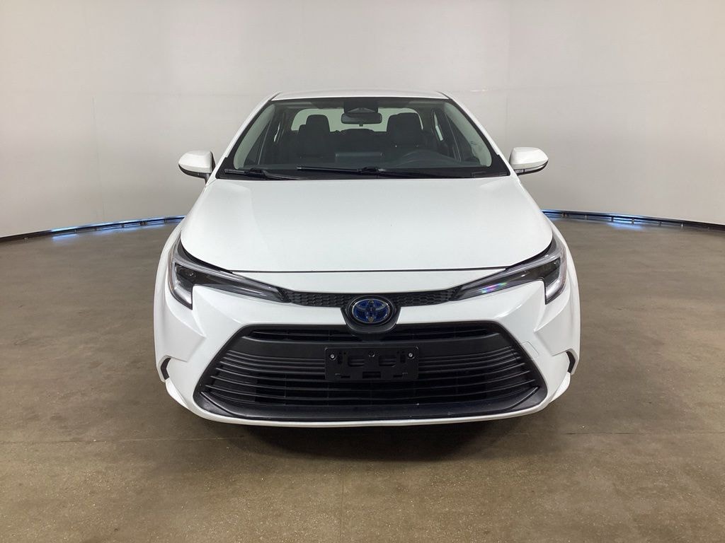 Used 2025 Toyota Corolla Hybrid LE Sedan