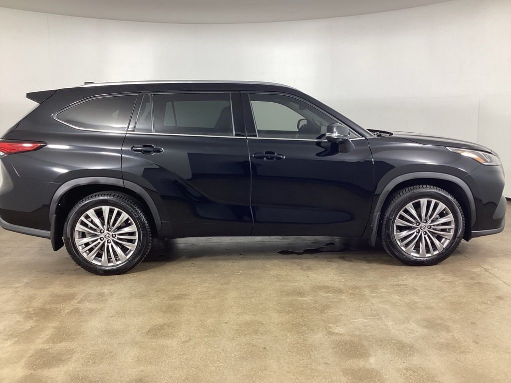 Used 2020 Toyota Highlander Platinum SUV
