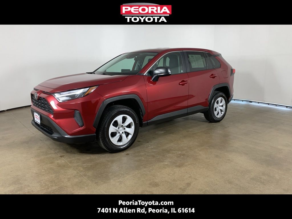 2024 Toyota RAV4 LE