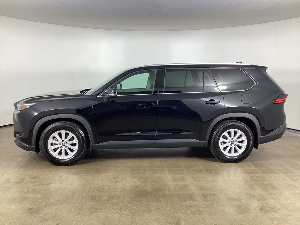 2025 Toyota Grand Highlander XLE - Photo 10