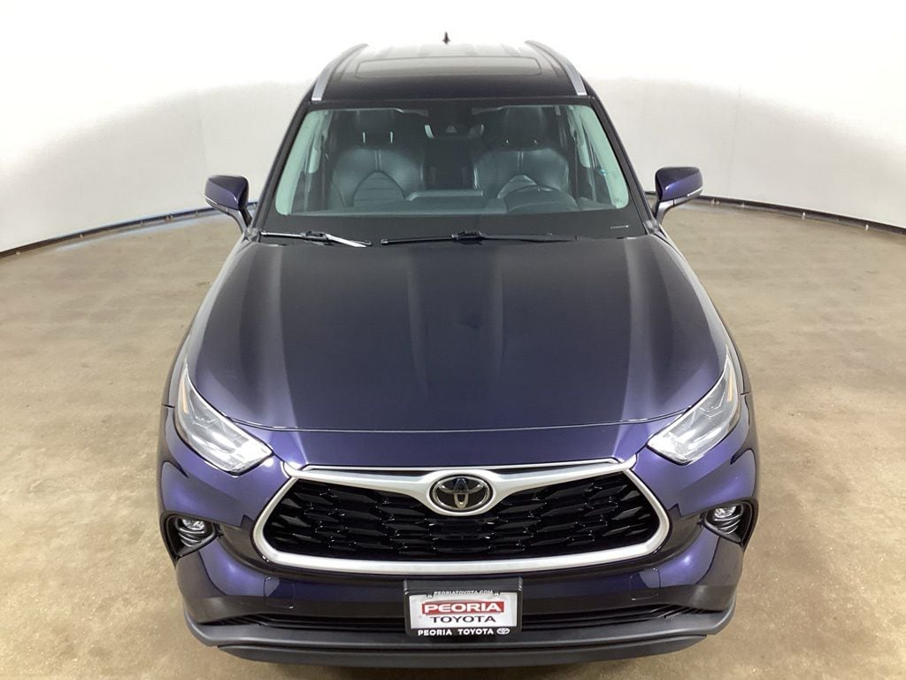 Used 2022 Toyota Highlander XLE SUV