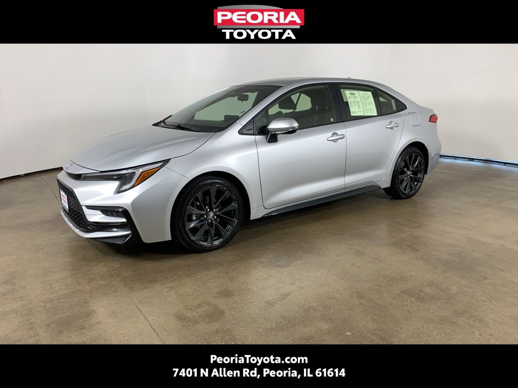 2025 Toyota Corolla SE Hybrid CVT's photo