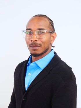 Staff member Greg Cannon from ID_c88d3e6b6cc7