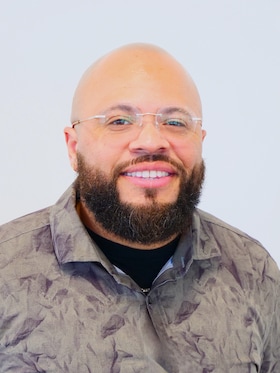 Staff member Jake Bennett from ID_c88d3e6b6cc7