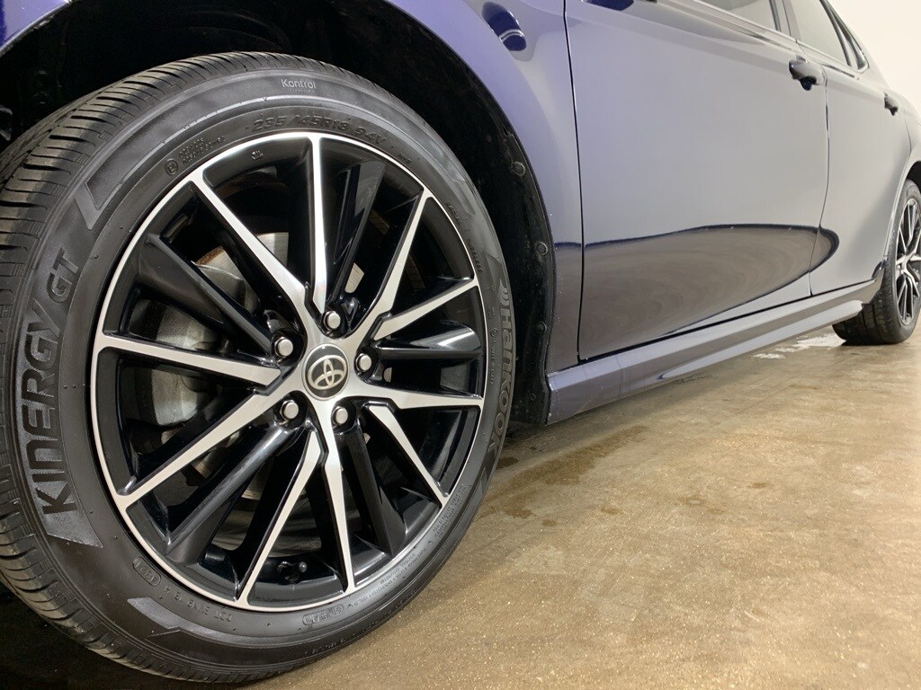 Used 2022 Toyota Camry SE Sedan