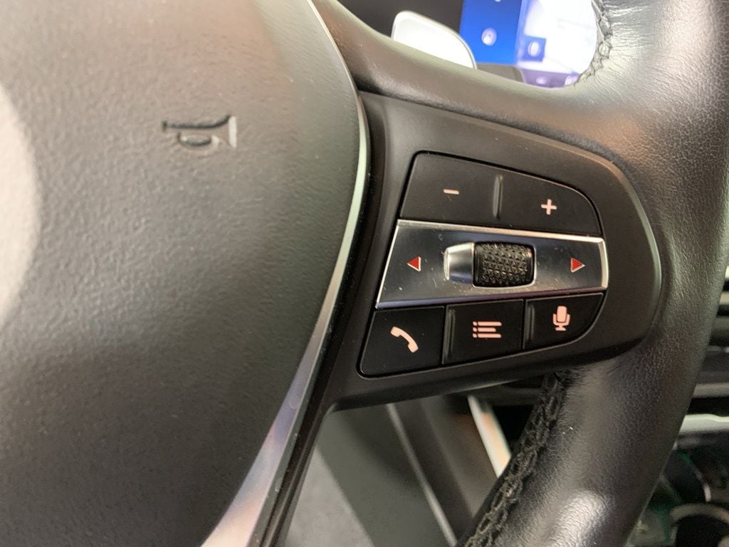 2023 BMW 3 Series 330i - Photo 22