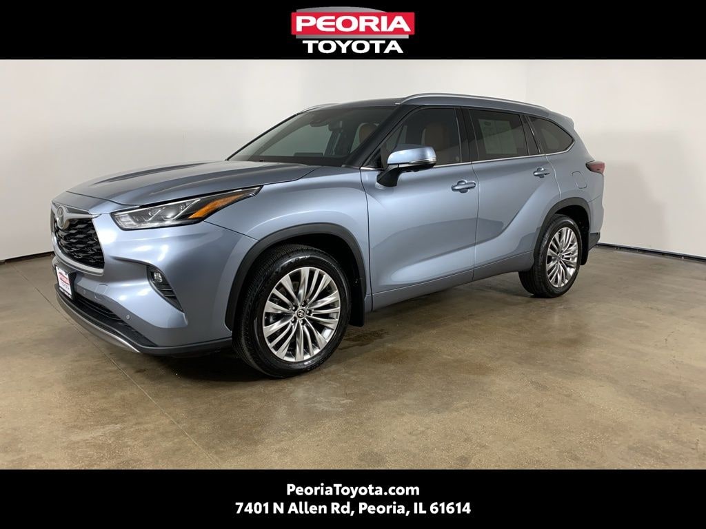 Used 2024 Toyota Highlander Platinum SUV
