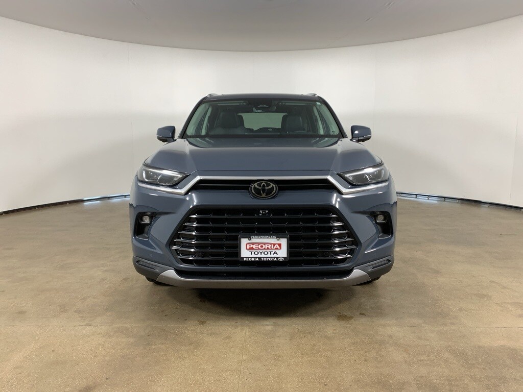 Used 2025 Toyota Grand Highlander Limited SUV