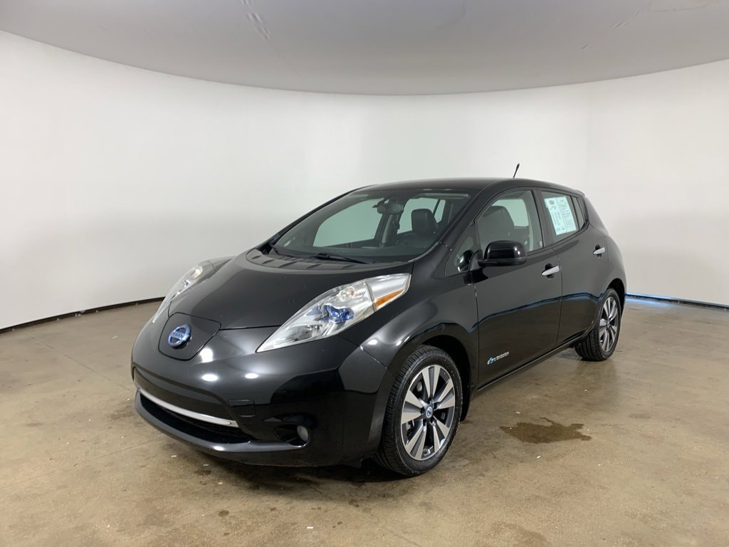 Used 2013 Nissan LEAF SL with VIN 1N4AZ0CPXDC421284 for sale in Peoria, IL