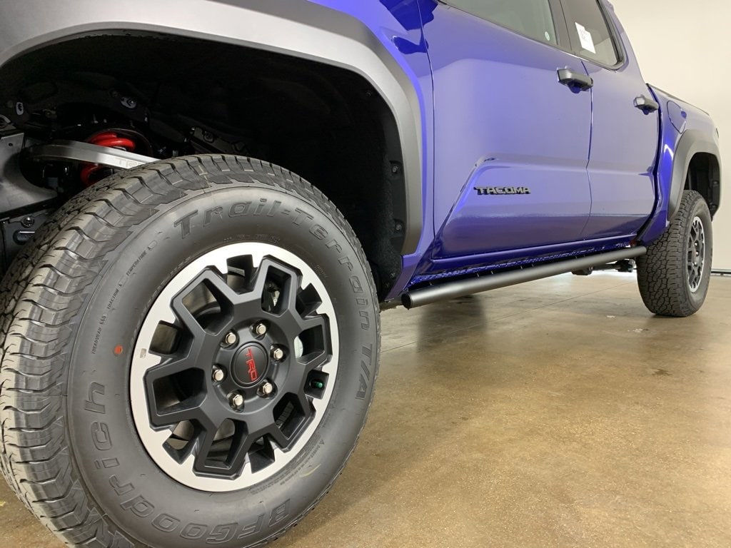 New 2025 Toyota Tacoma TRD Off-Road 4X4 DOUBLE CAB