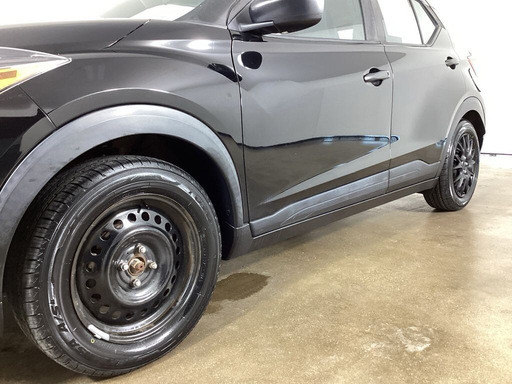Used 2018 Nissan Kicks SV SUV