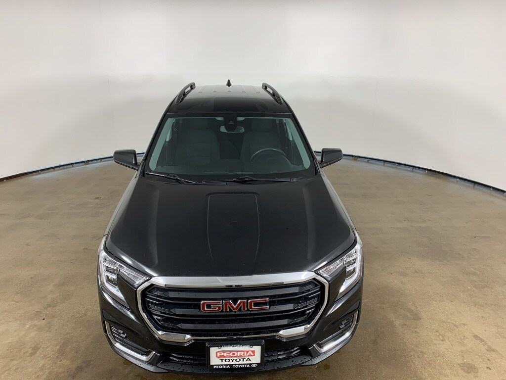 2022 Gmc Terrain SLE photo 3