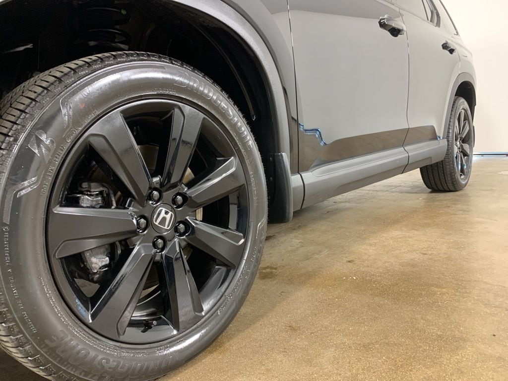 Used 2025 Honda Pilot Black Edition SUV