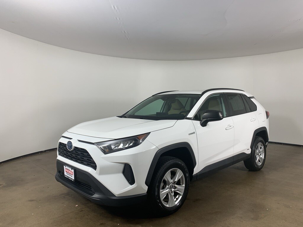 2020 Toyota RAV4 Hybrid LE photo 4
