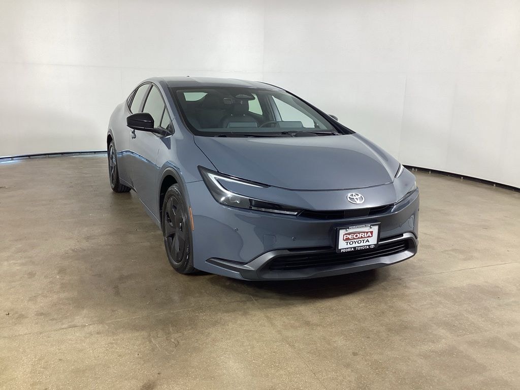 Used 2025 Toyota Prius LE Hatchback