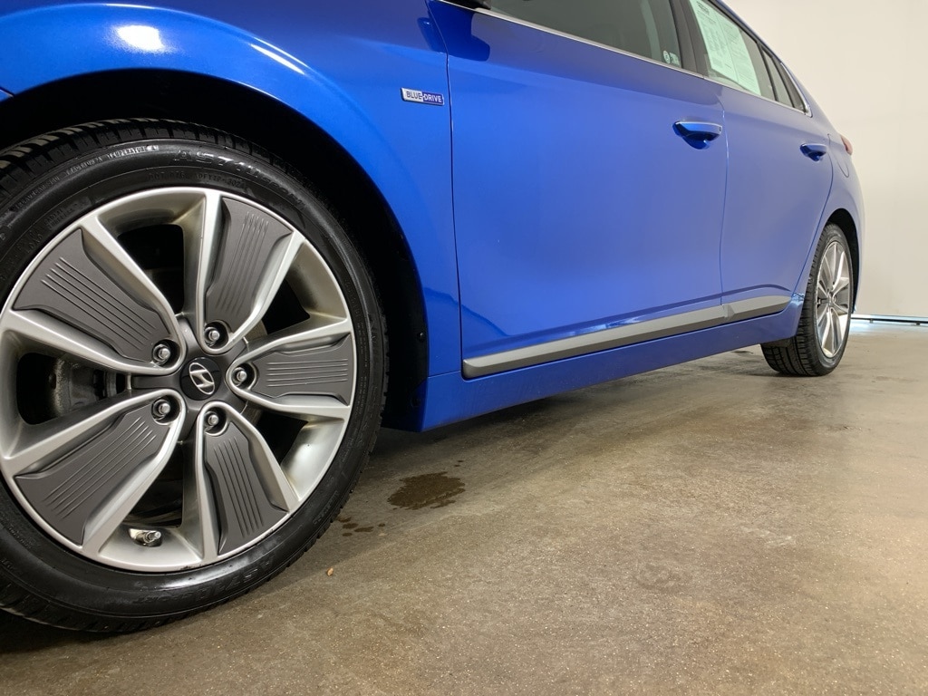 Used 2017 Hyundai Ioniq Limited with VIN KMHC85LC9HU046502 for sale in Peoria, IL