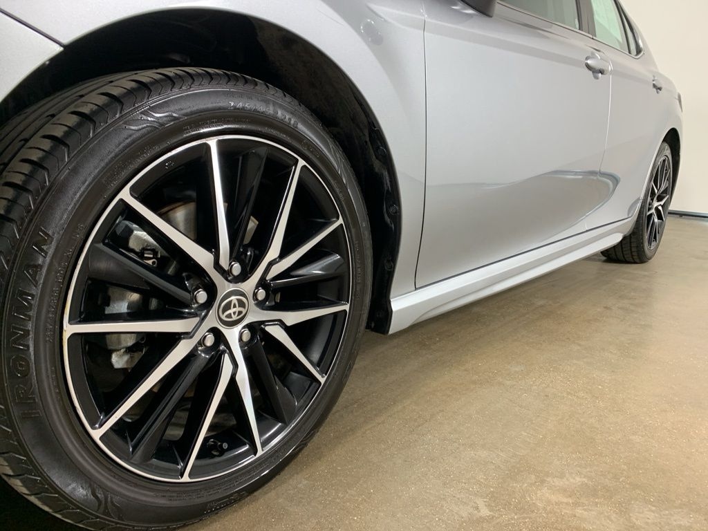 Used 2024 Toyota Camry SE Sedan