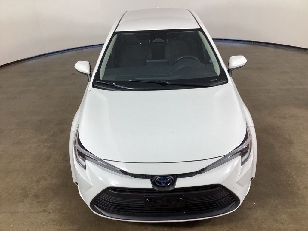 Used 2025 Toyota Corolla Hybrid LE Sedan
