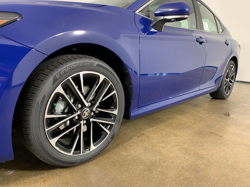 2026 Toyota Camry XLE photo 2