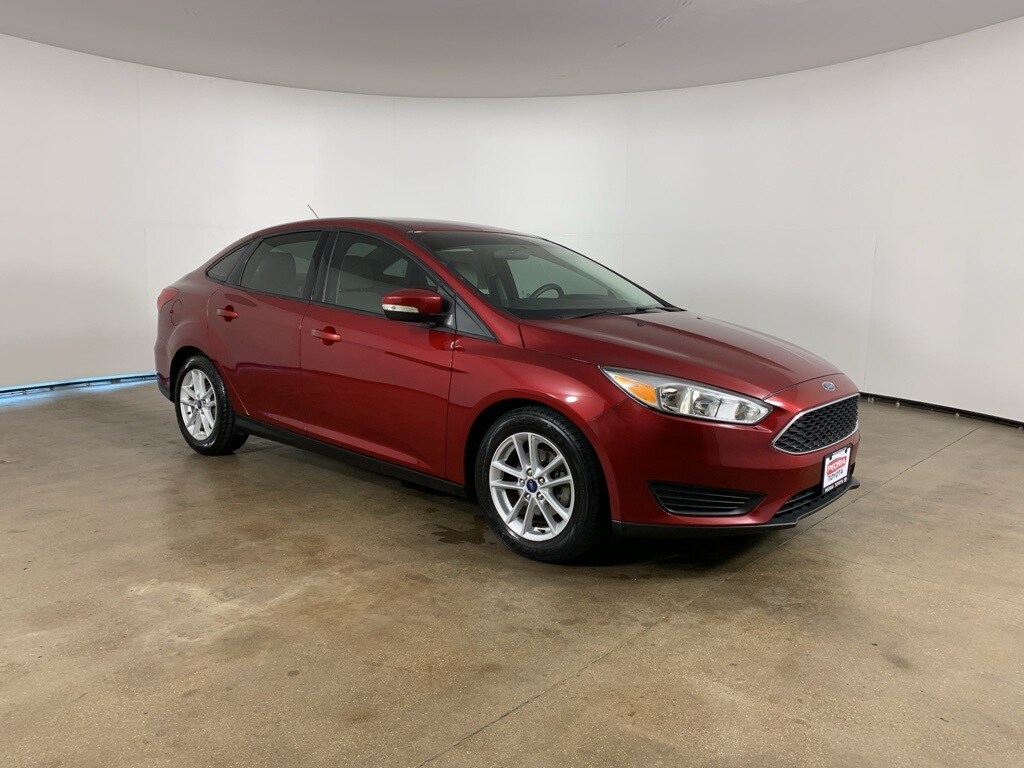 2016 Ford Focus SE photo 4
