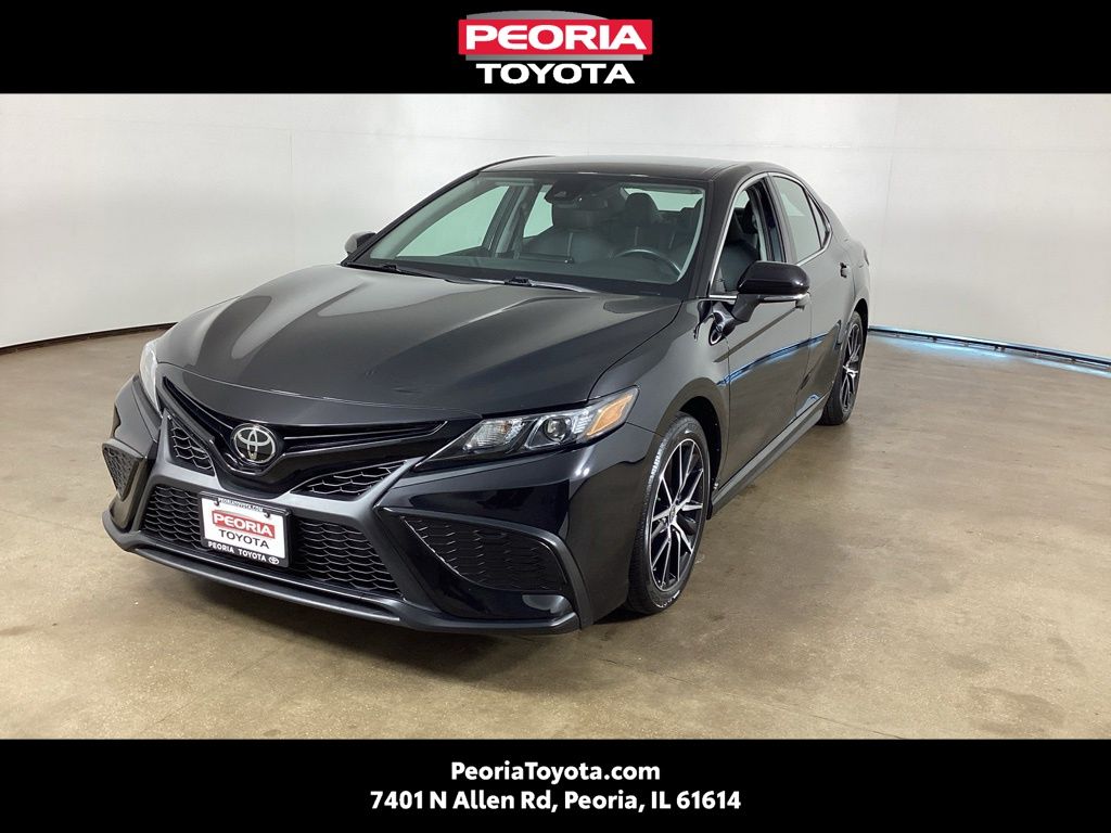2023 Toyota Camry Sedan 
