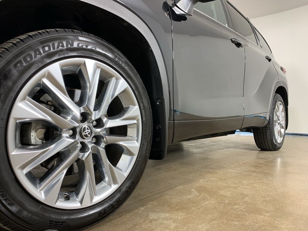 Used 2023 Toyota Highlander Limited SUV