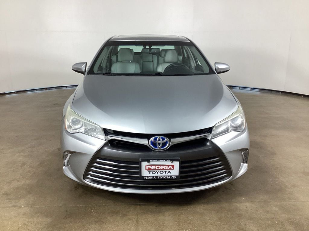 Used 2015 Toyota Camry Hybrid XLE Sedan