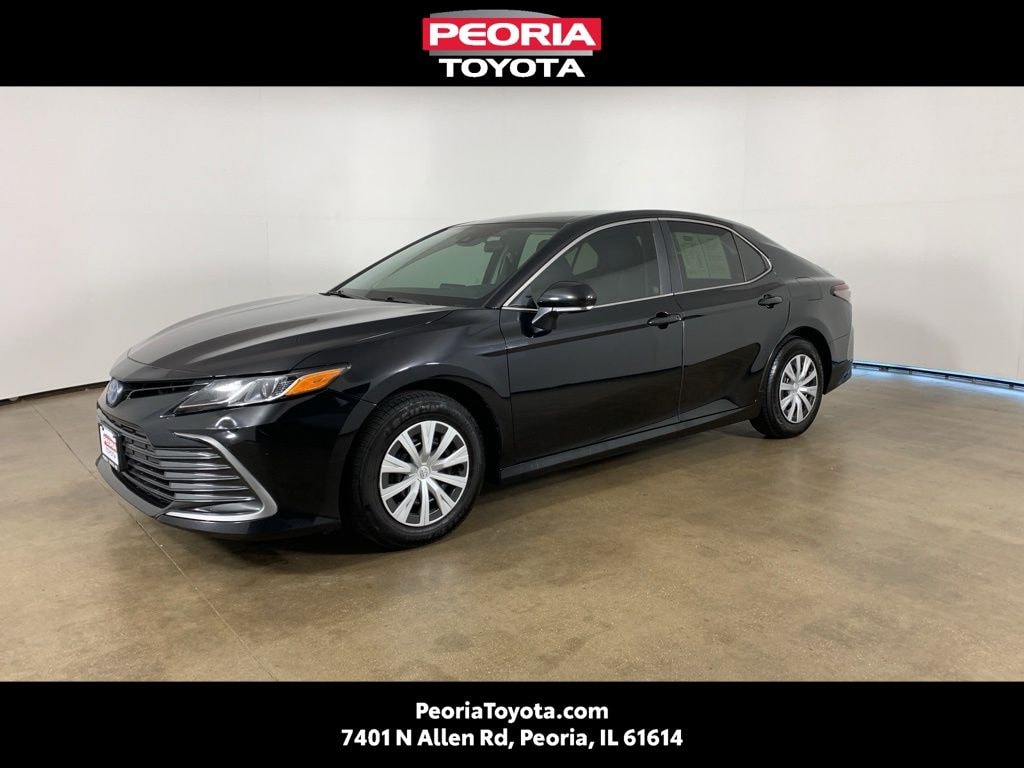 Used 2022 Toyota Camry Hybrid LE Sedan