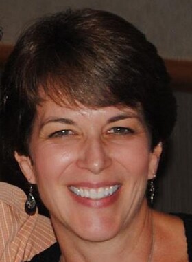 Staff member Lisa Norton from ID_b3246c