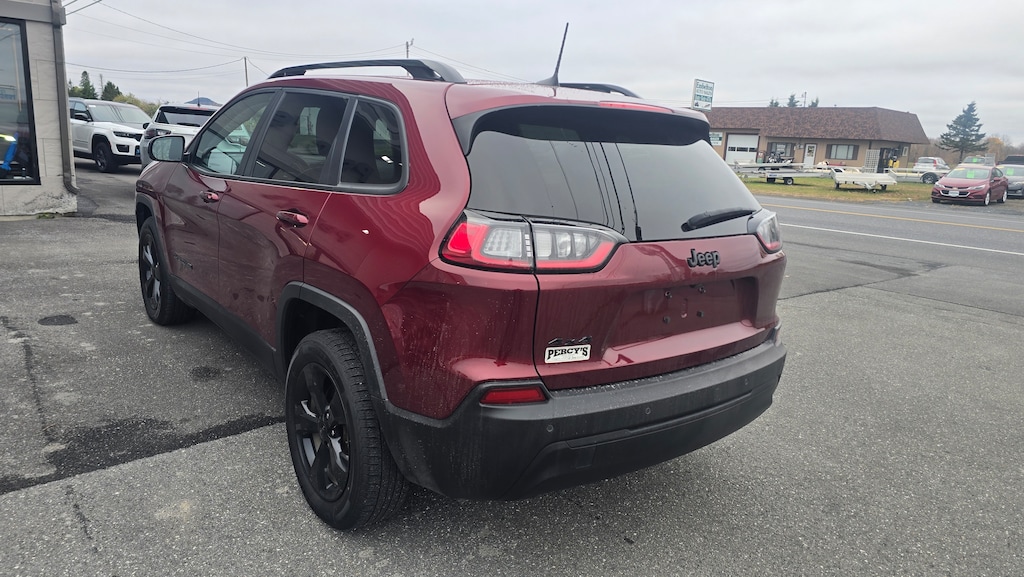Used 2021 Jeep Cherokee Latitu WAGON