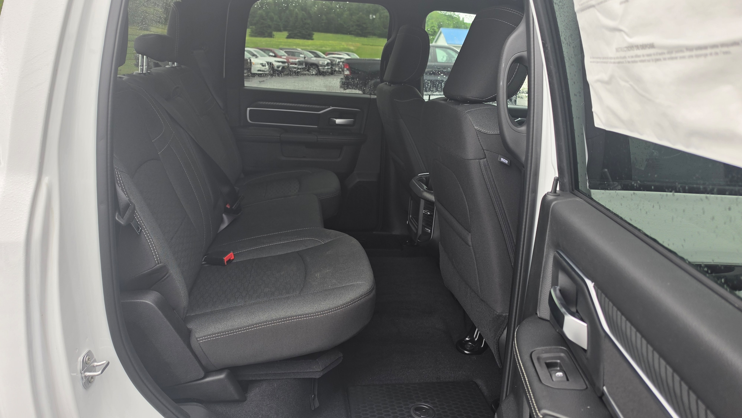 2026 RAM 2500 Big Horn - Photo 8