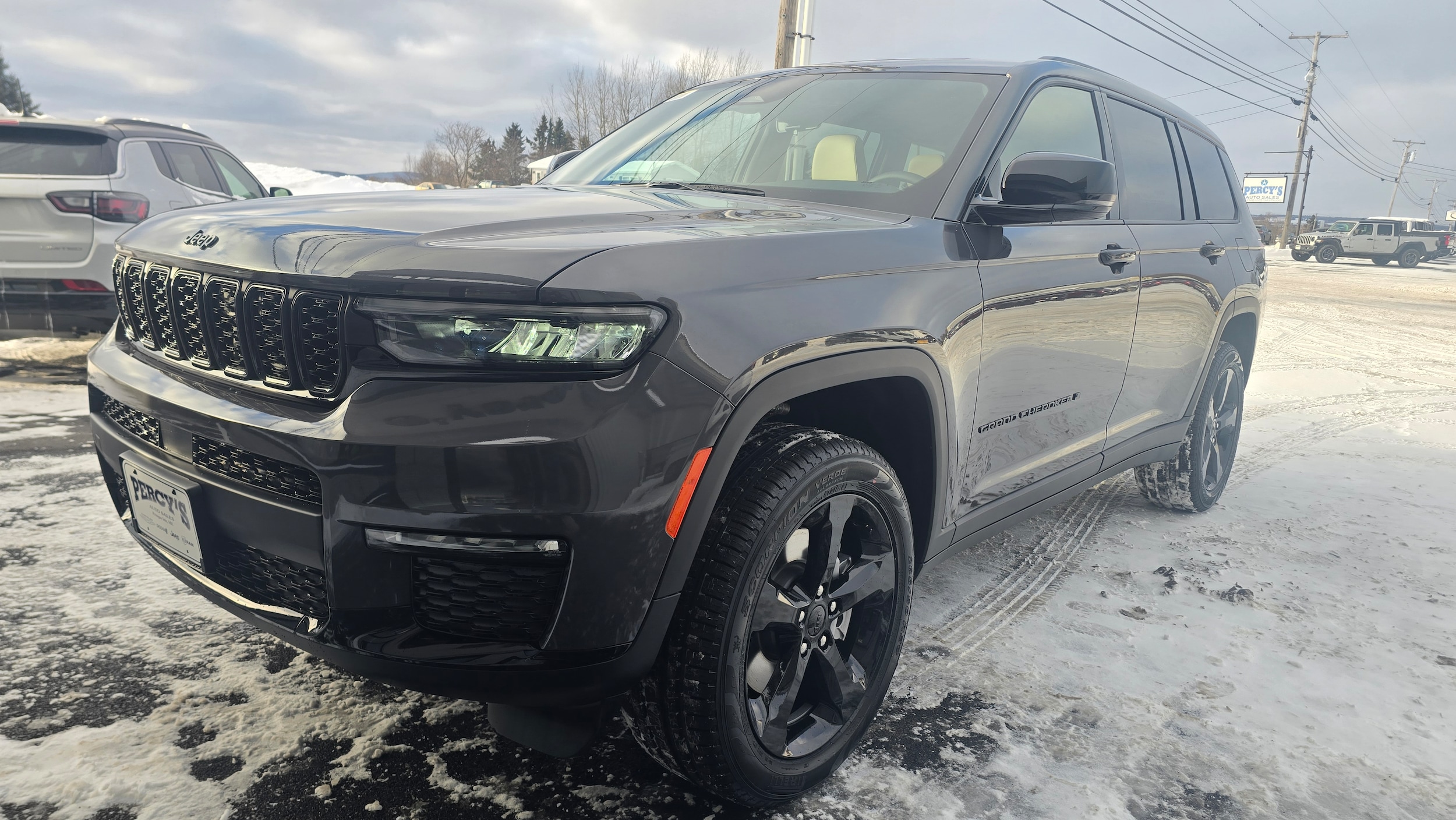 2025 Jeep Grand Cherokee L Limited's photo