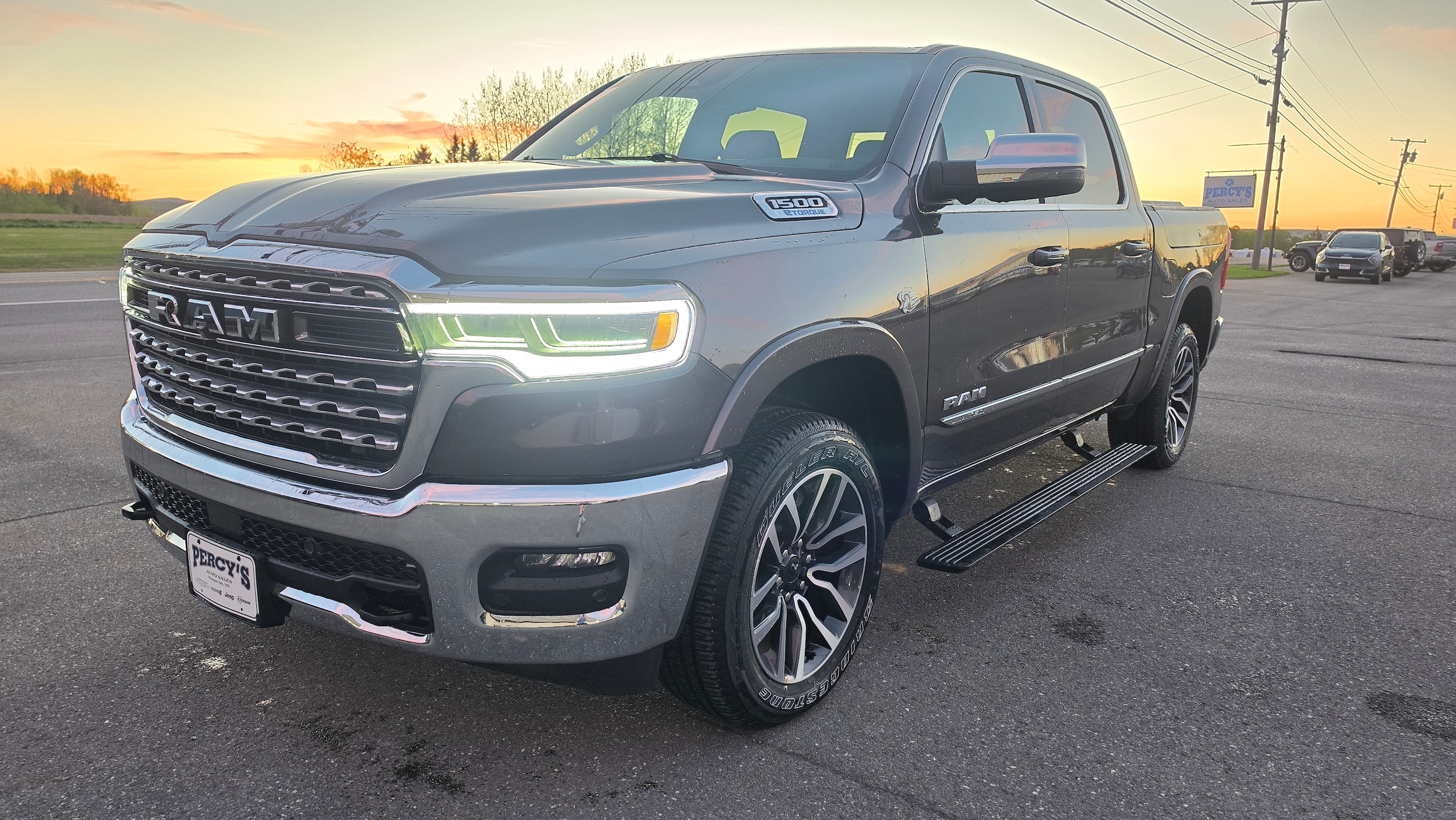 2026 RAM 1500 Limited 4x4 Crew Cab 5'7's photo